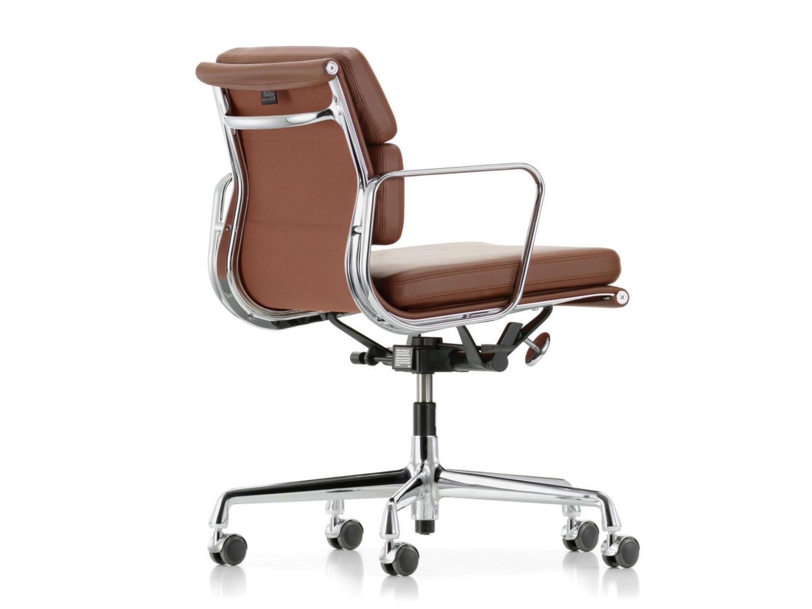 SOFT PAD EA 217 Swivel leather office chair with 5-Spoke base with armrests