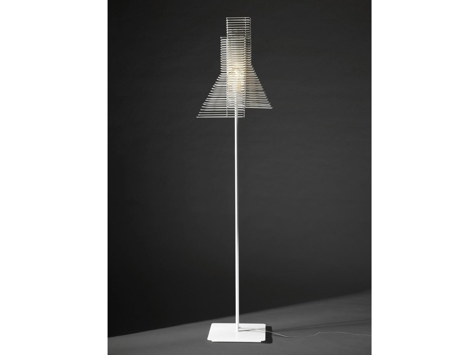 GROWN Direct light halogen iron floor lamp