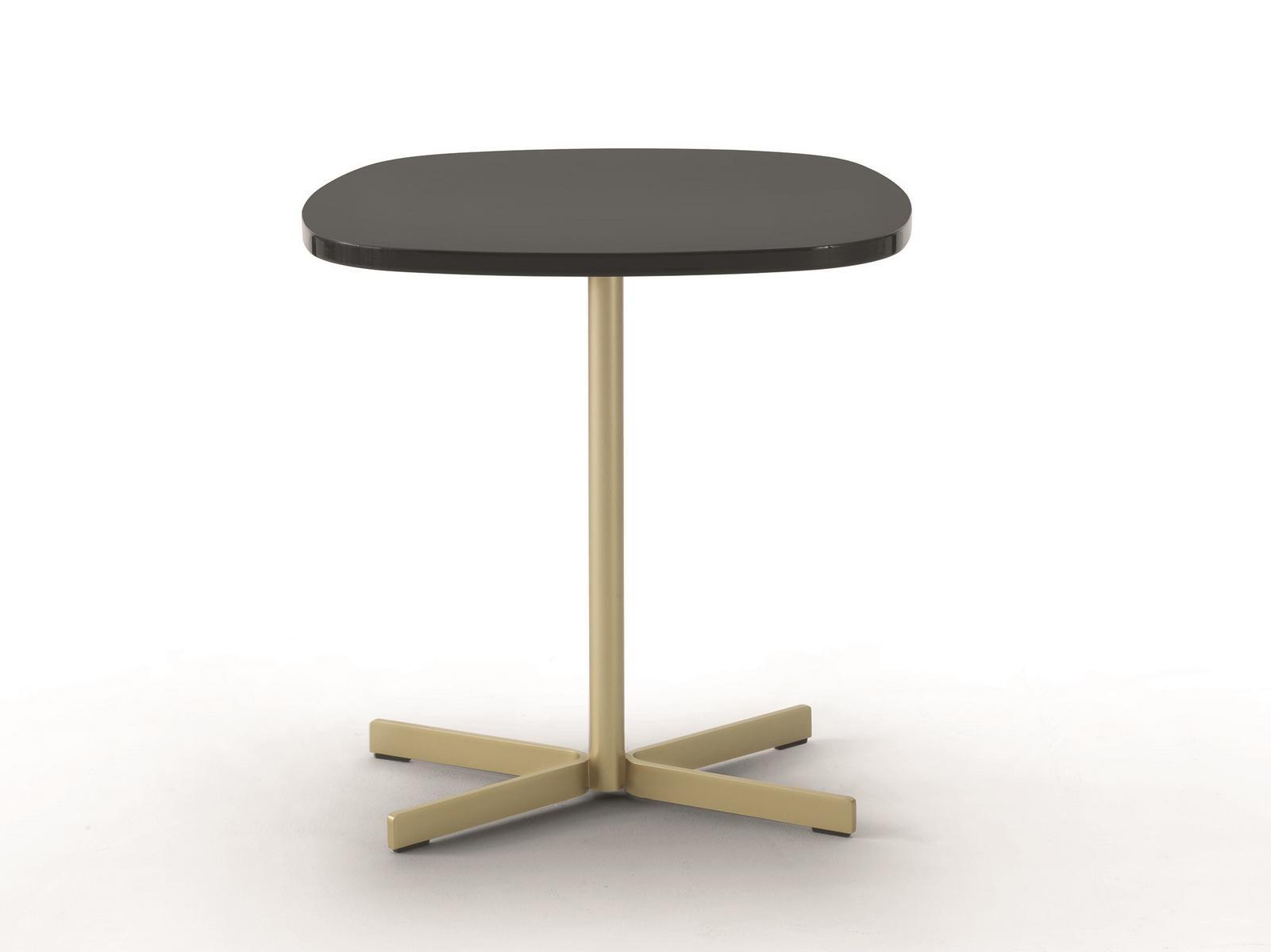 ISLAND Square coffee table with 4-star base