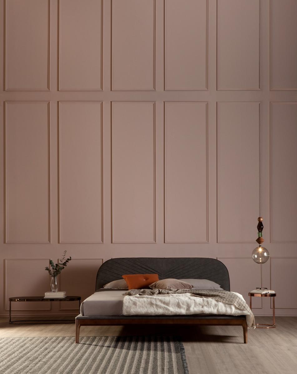 MICHELANGELO Leather double bed with upholstered headboard