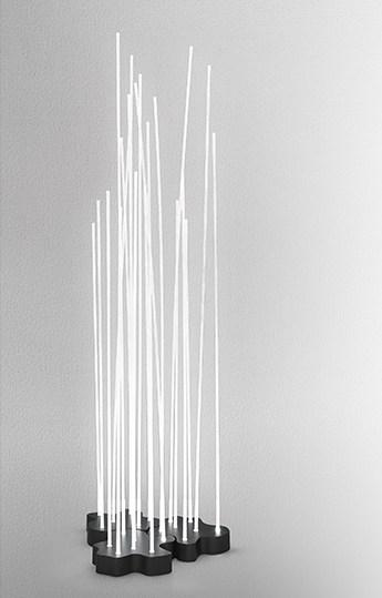 REEDS OUTDOOR Contemporary style LED plastic floor lamp