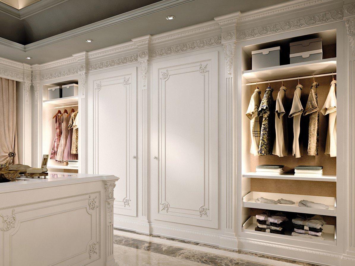 9700 Custom wooden walk-in wardrobe with integrated lighting