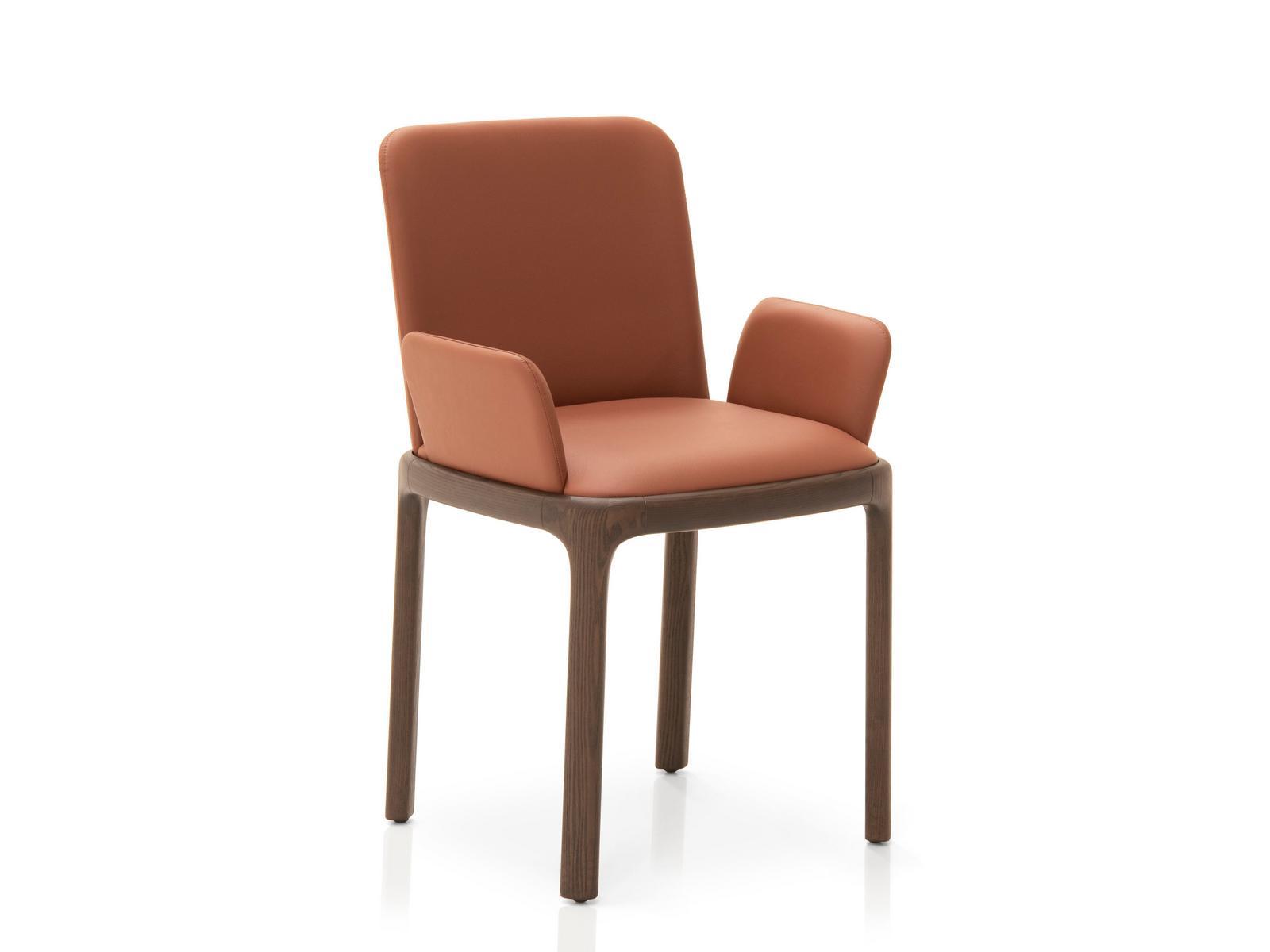 INARI Upholstered leather chair