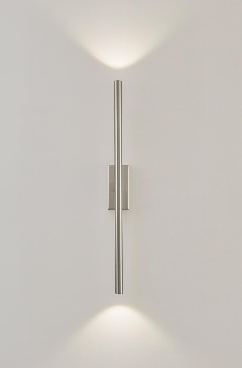 GLOW W2 XL LED direct-indirect light metal wall lamp