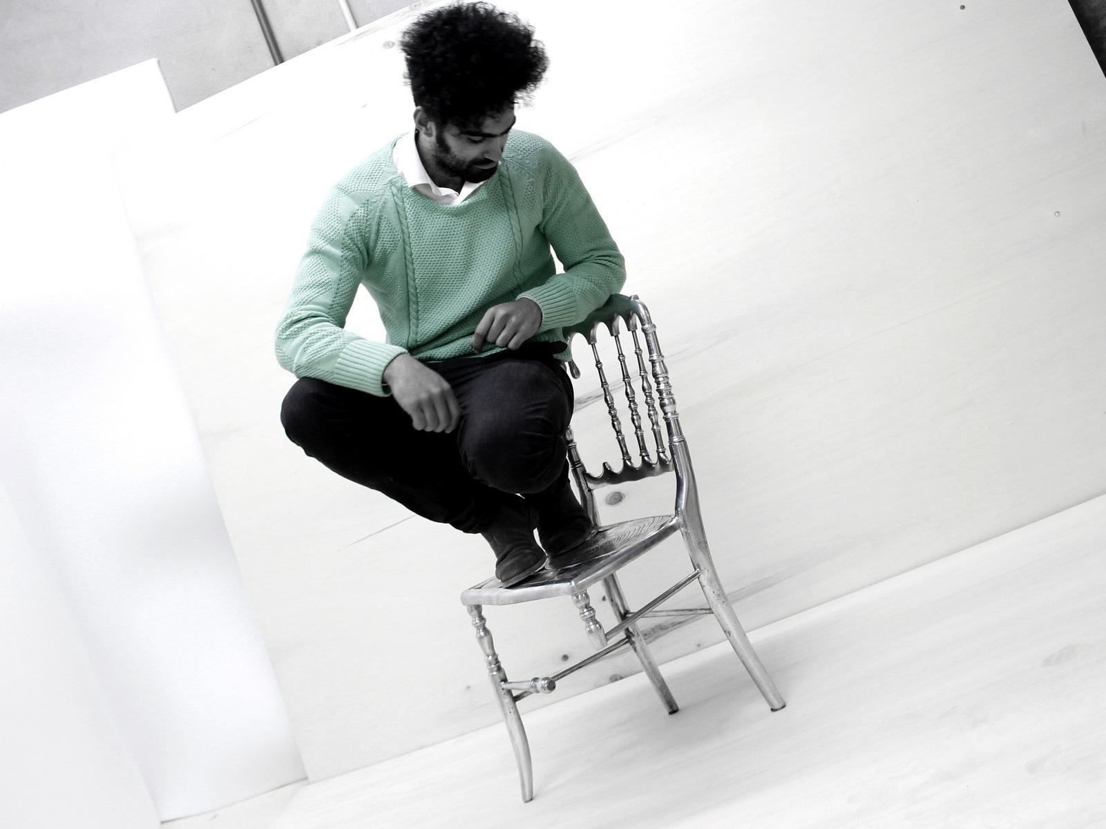 EMPORIUM Open back aluminium chair