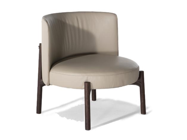 AMALIA Leather easy chair