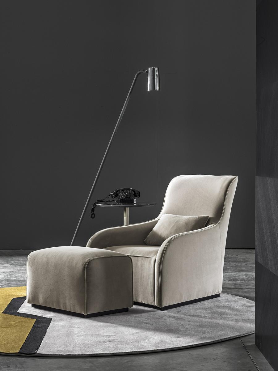 UP Metal floor lamp