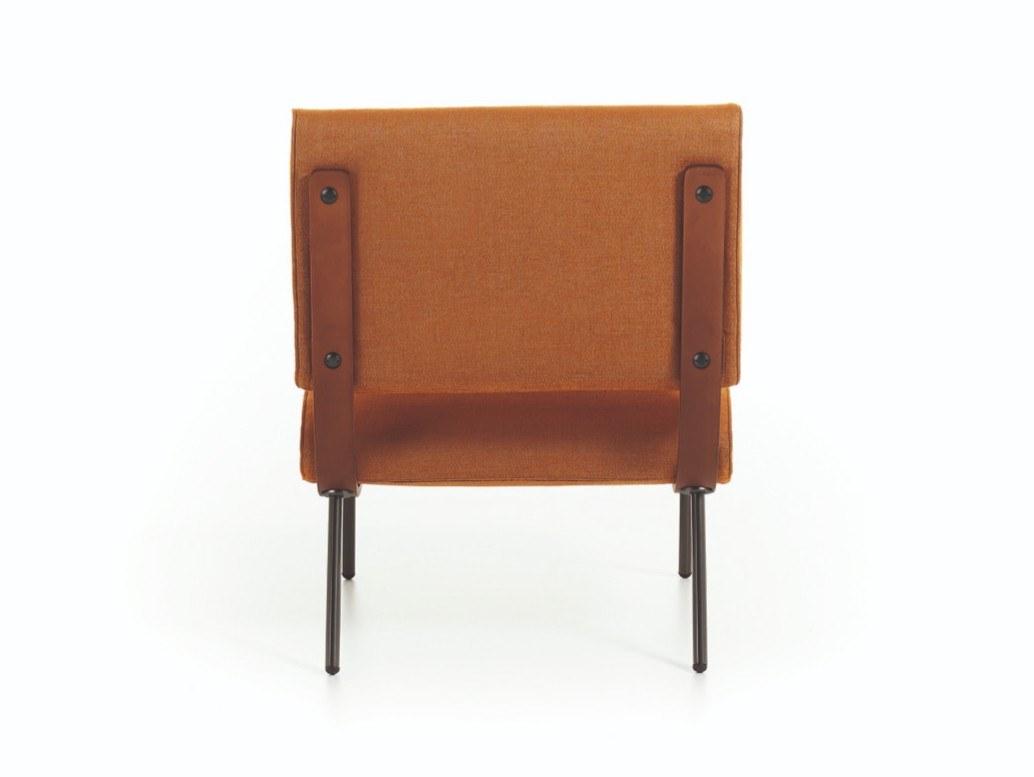 ROUND D.154.5 Armchair