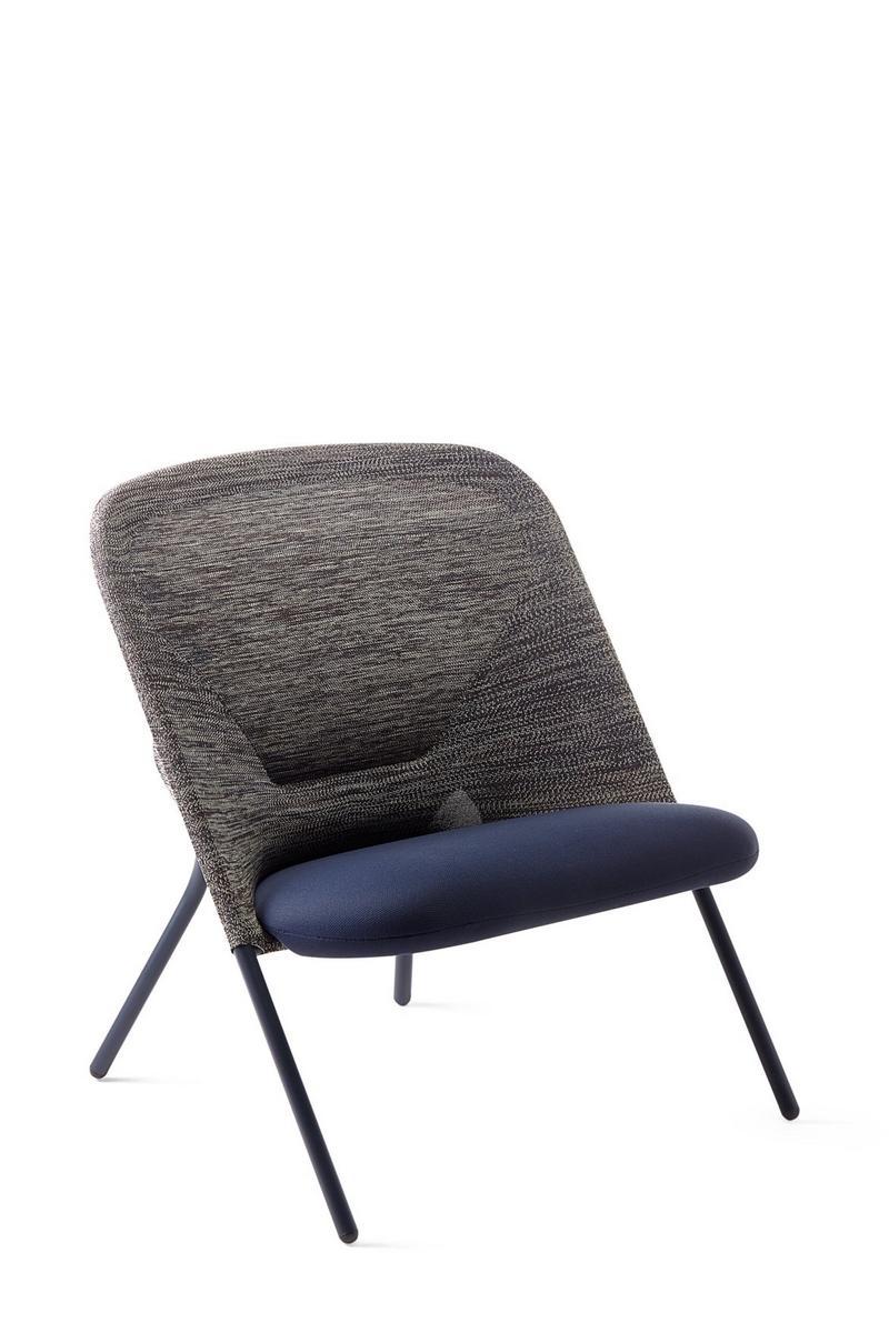 SHIFT LOUNGE CHAIR Upholstered easy chair