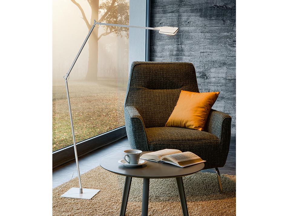 JACKIE LED adjustable floor lamp