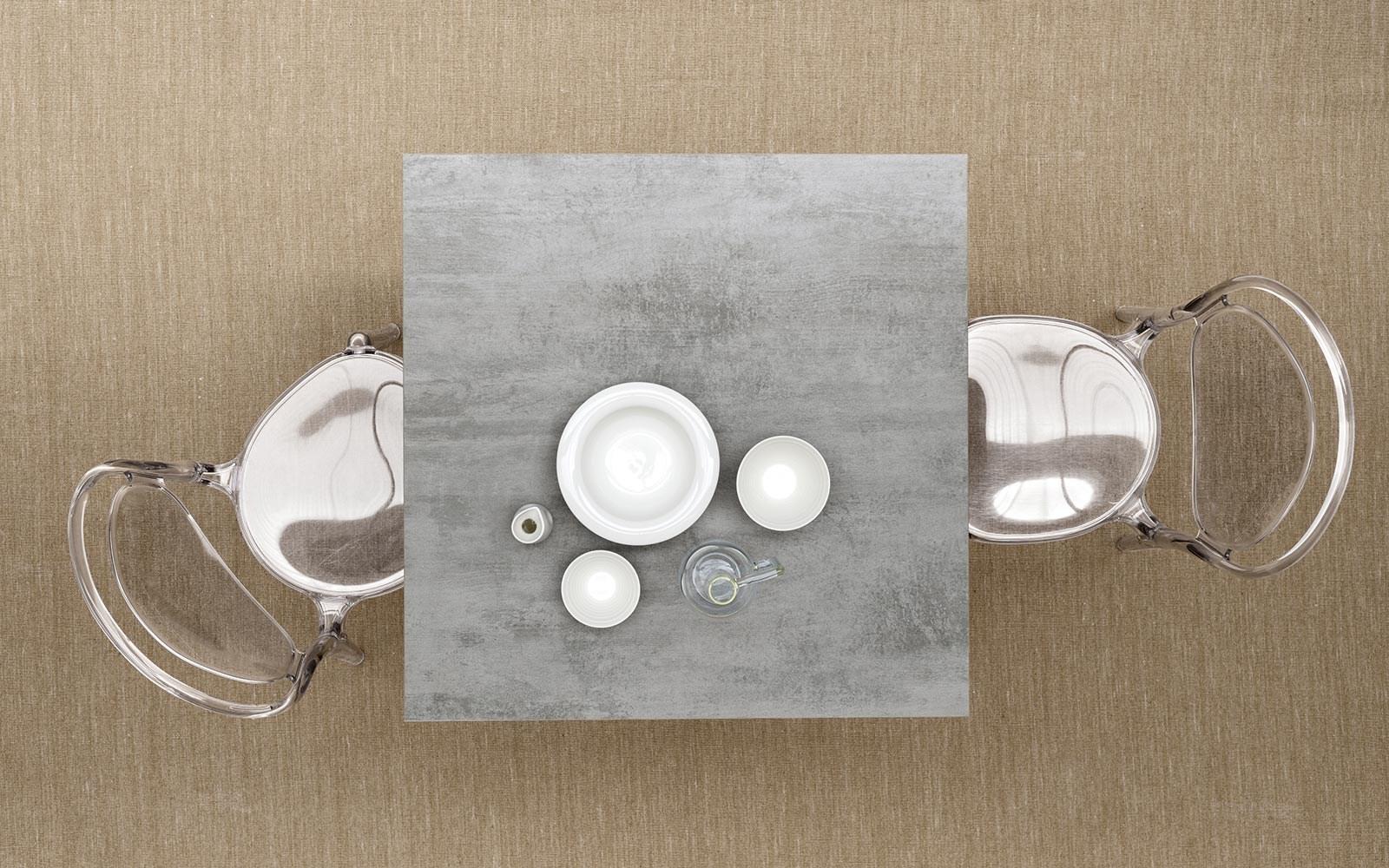 DOT Square steel and wood table