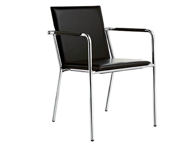 VIVO P Upholstered chair with armrests