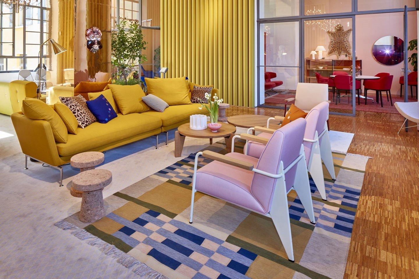 CORK A Cork stool / coffee table