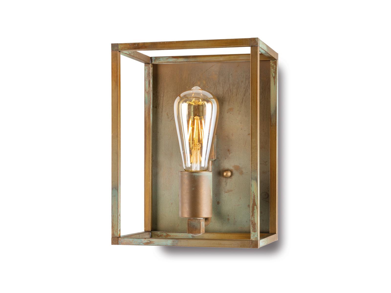 CUBIC Industrial wall lamp with cover plate
