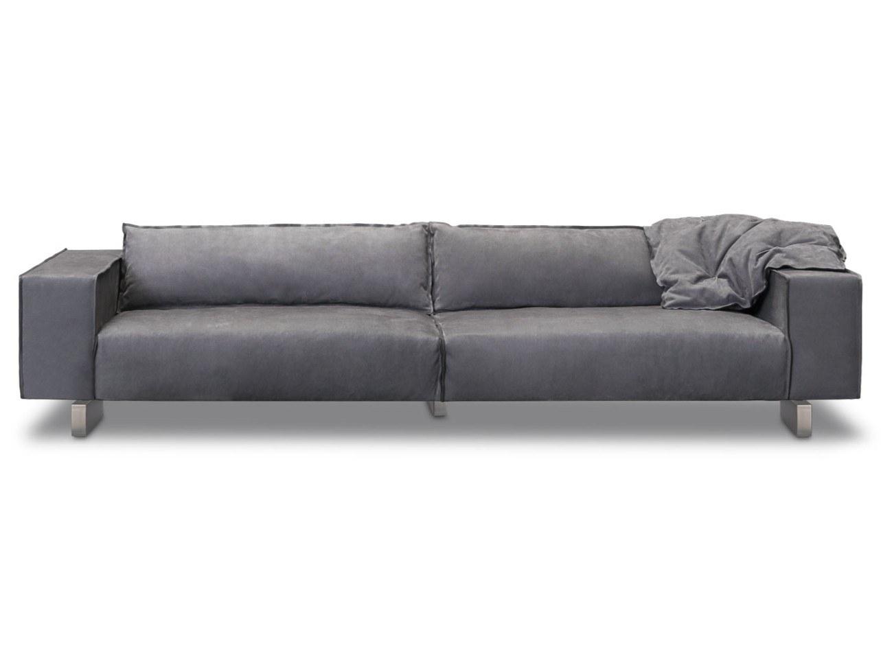 BUDAPESTAIR Leather sofa