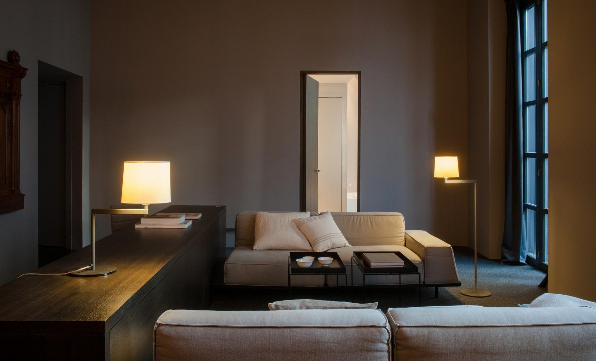 SWING 0503 Reading floor lamp