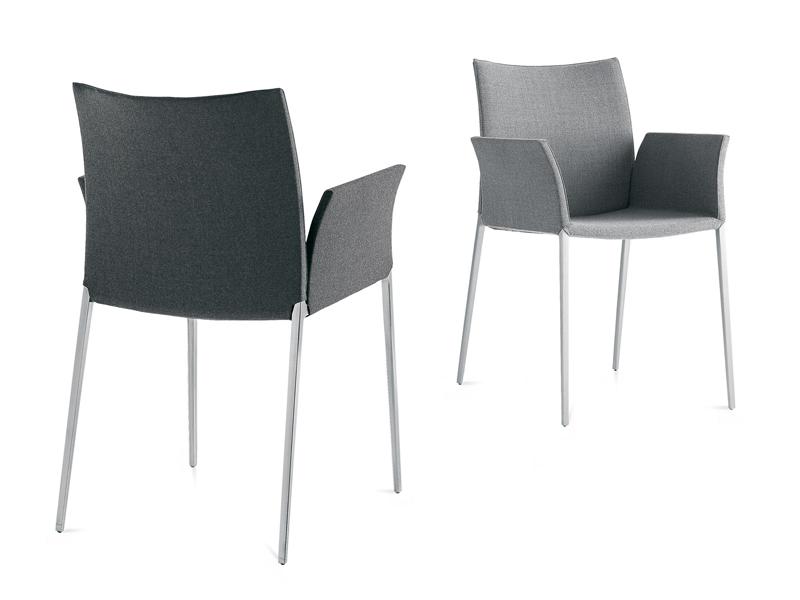 LIA 2088 Chair with armrests