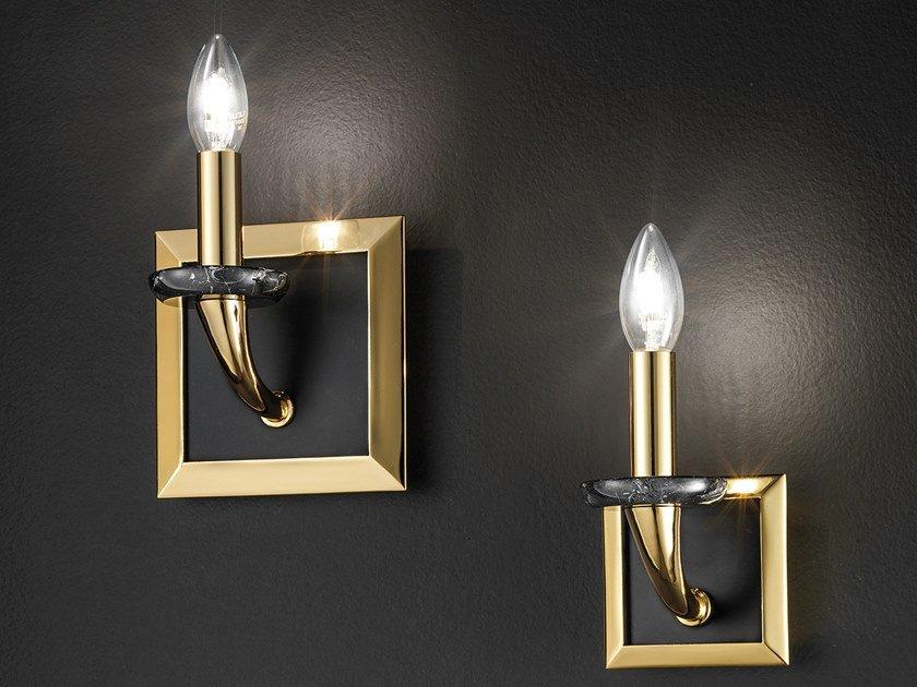 BRASS & SPOTS VE 1192 A1 G / A1P Classic style direct light incandescent metal wall light