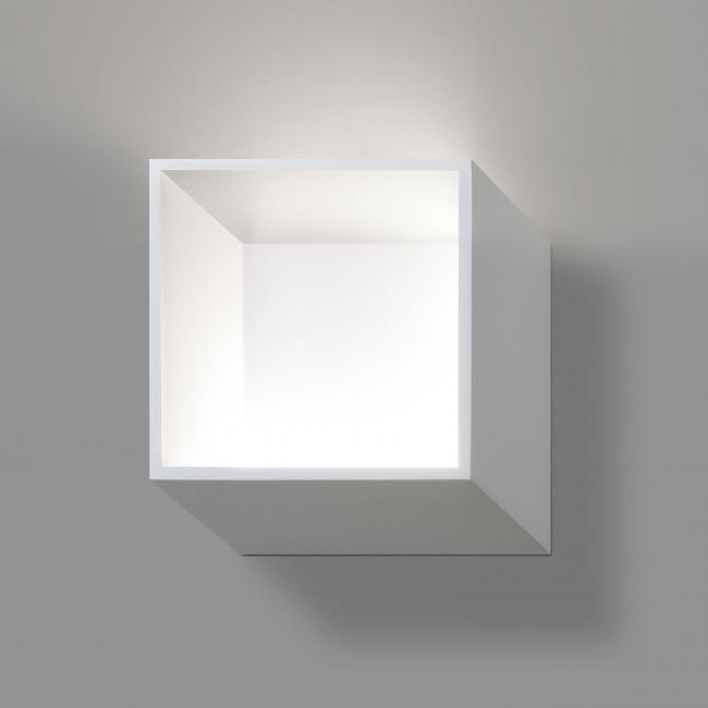 FORTY-5 LED wall lamp