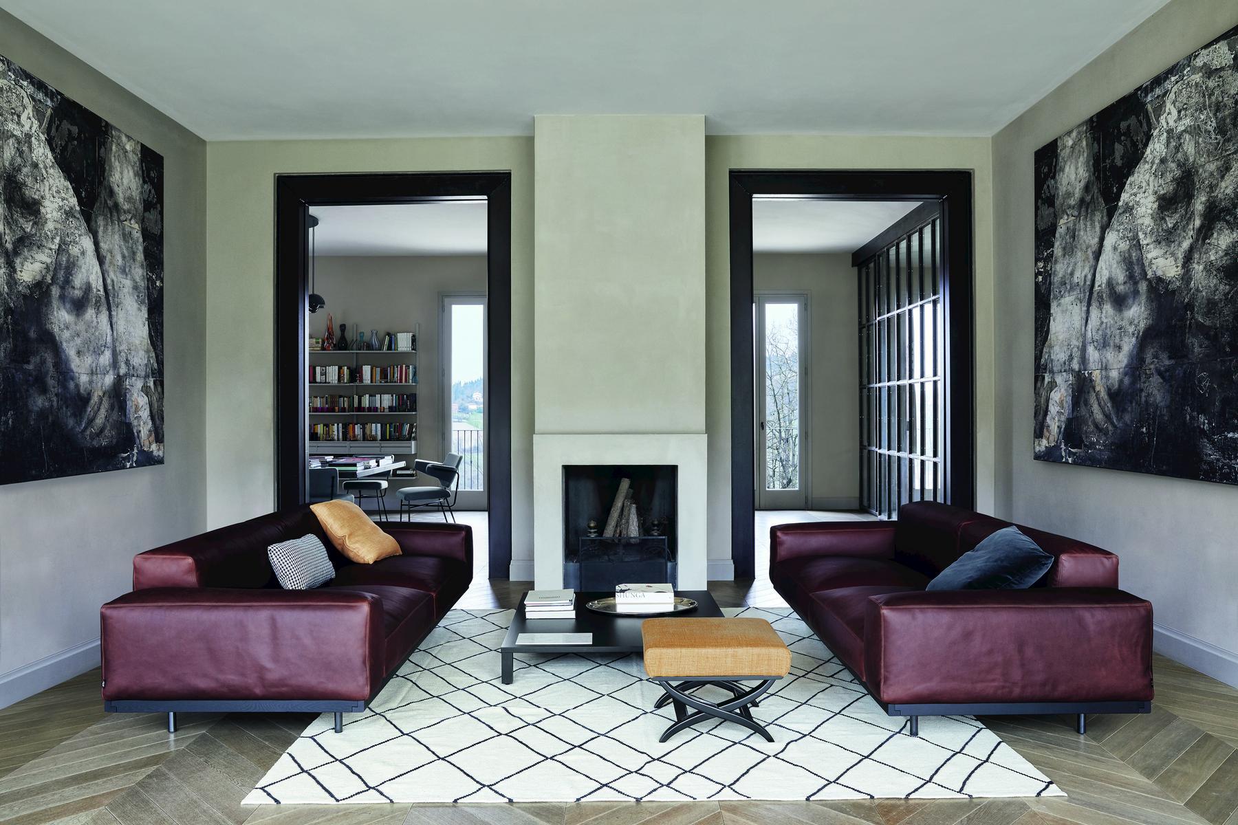 POUF Upholstered pouf