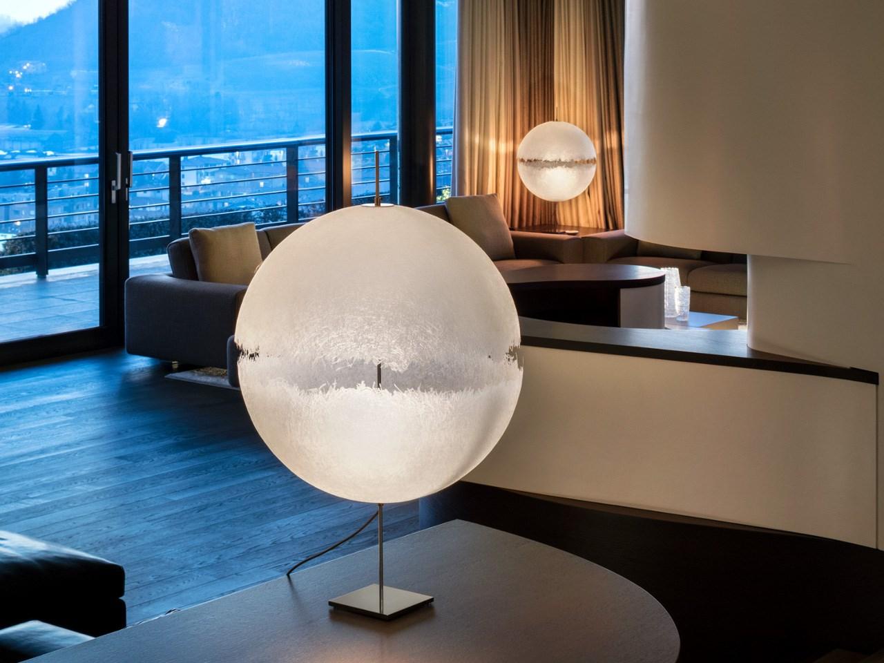 POSTKRISI T 61 LED table lamp