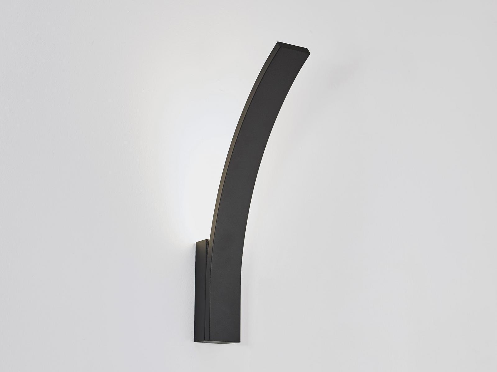STREAM W1 XL LED indirect light metal wall lamp with fixed arm