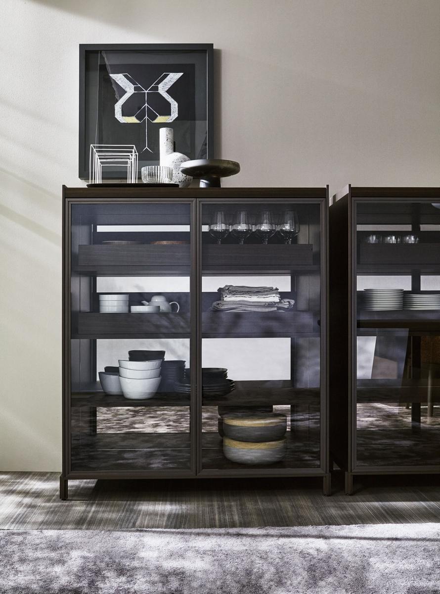 QUINTEN Display cabinet