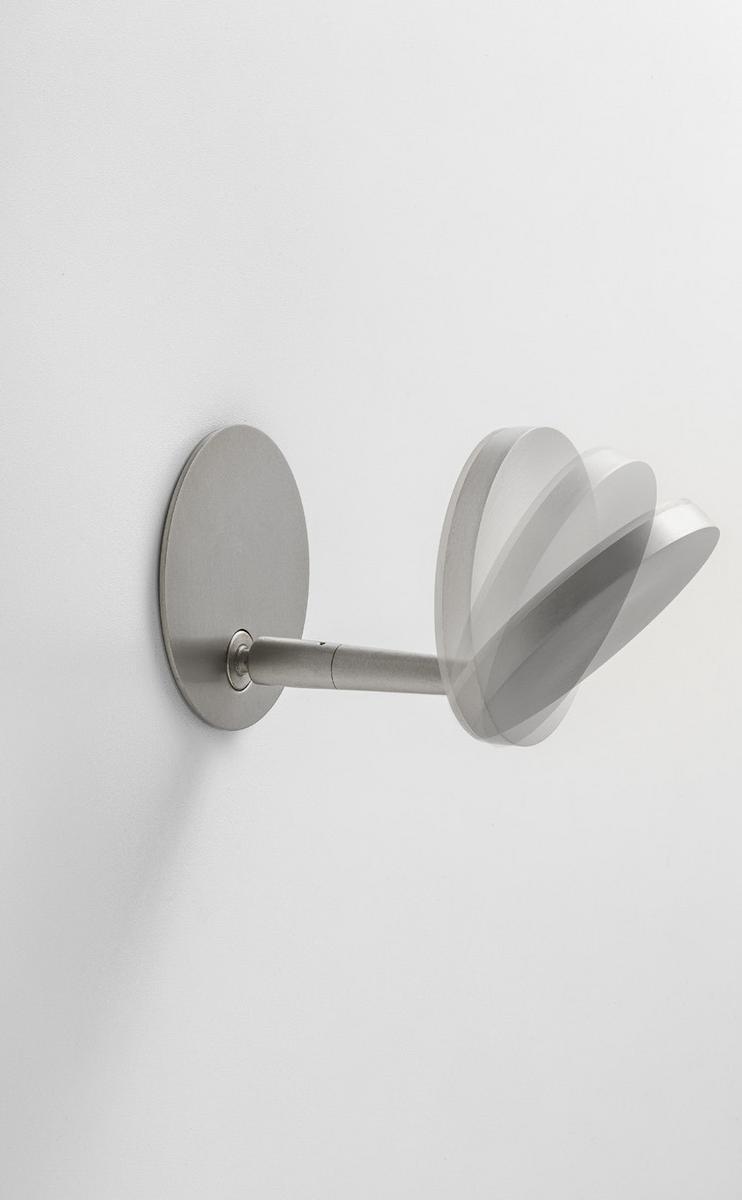 BELLA LED adjustable die cast aluminium wall lamp