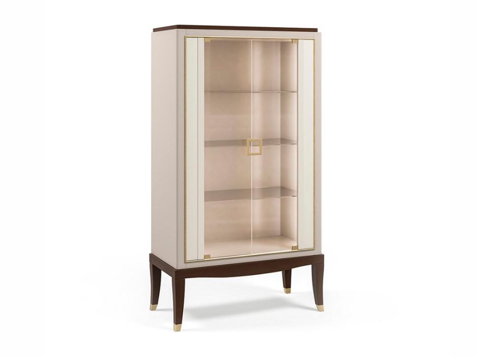 PR.536 Wooden display cabinet with integrated lighting