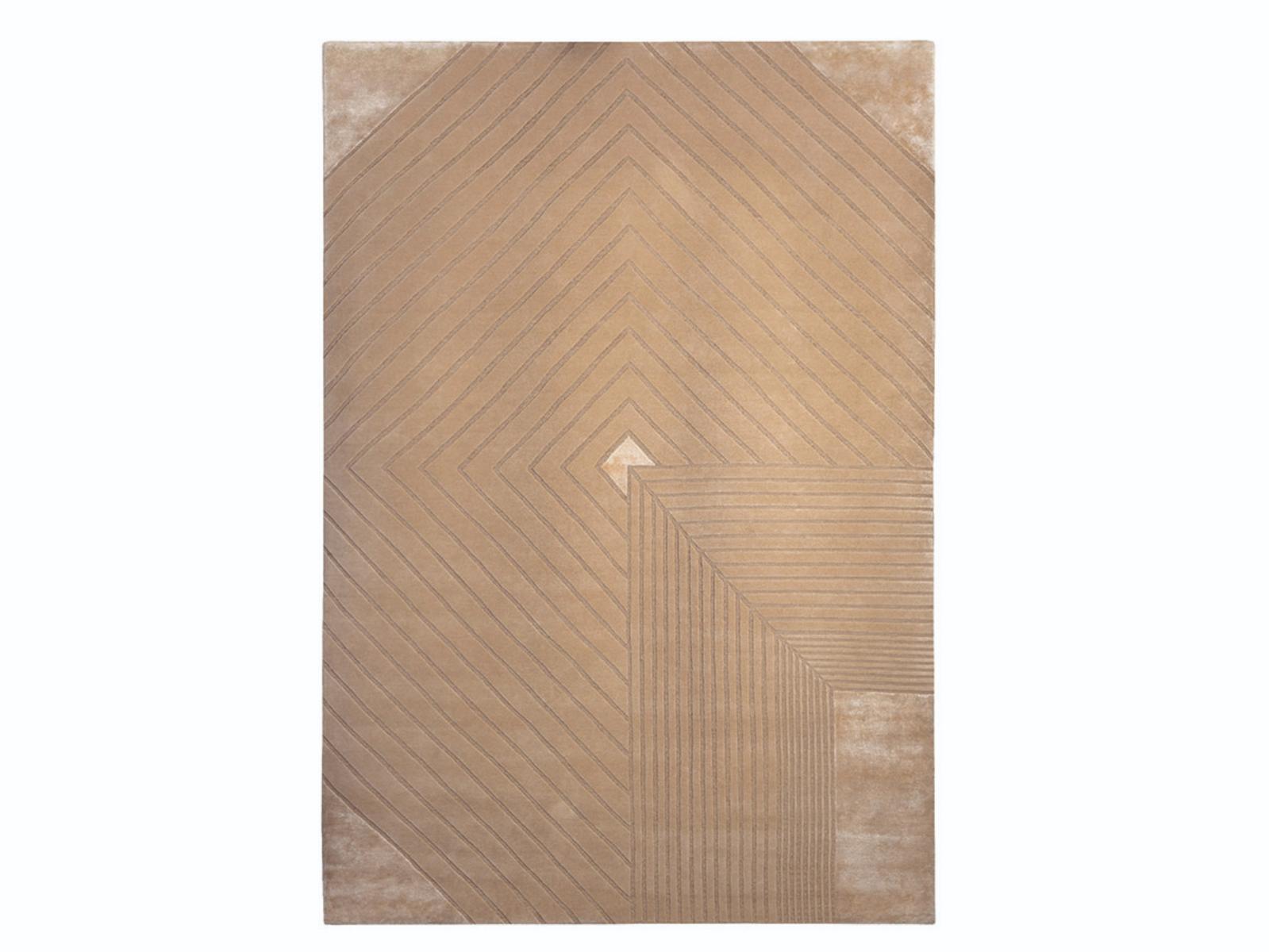 ZERO Handmade striped wool and silk rug