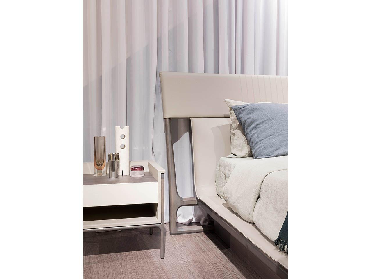 VINE Solid wood double bed with leather upholstered headboard