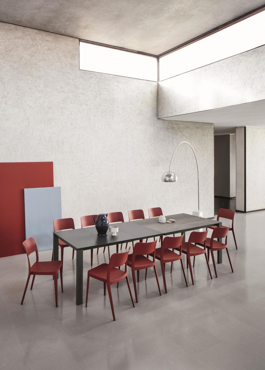 BADÙ Extending rectangular steel and wood table