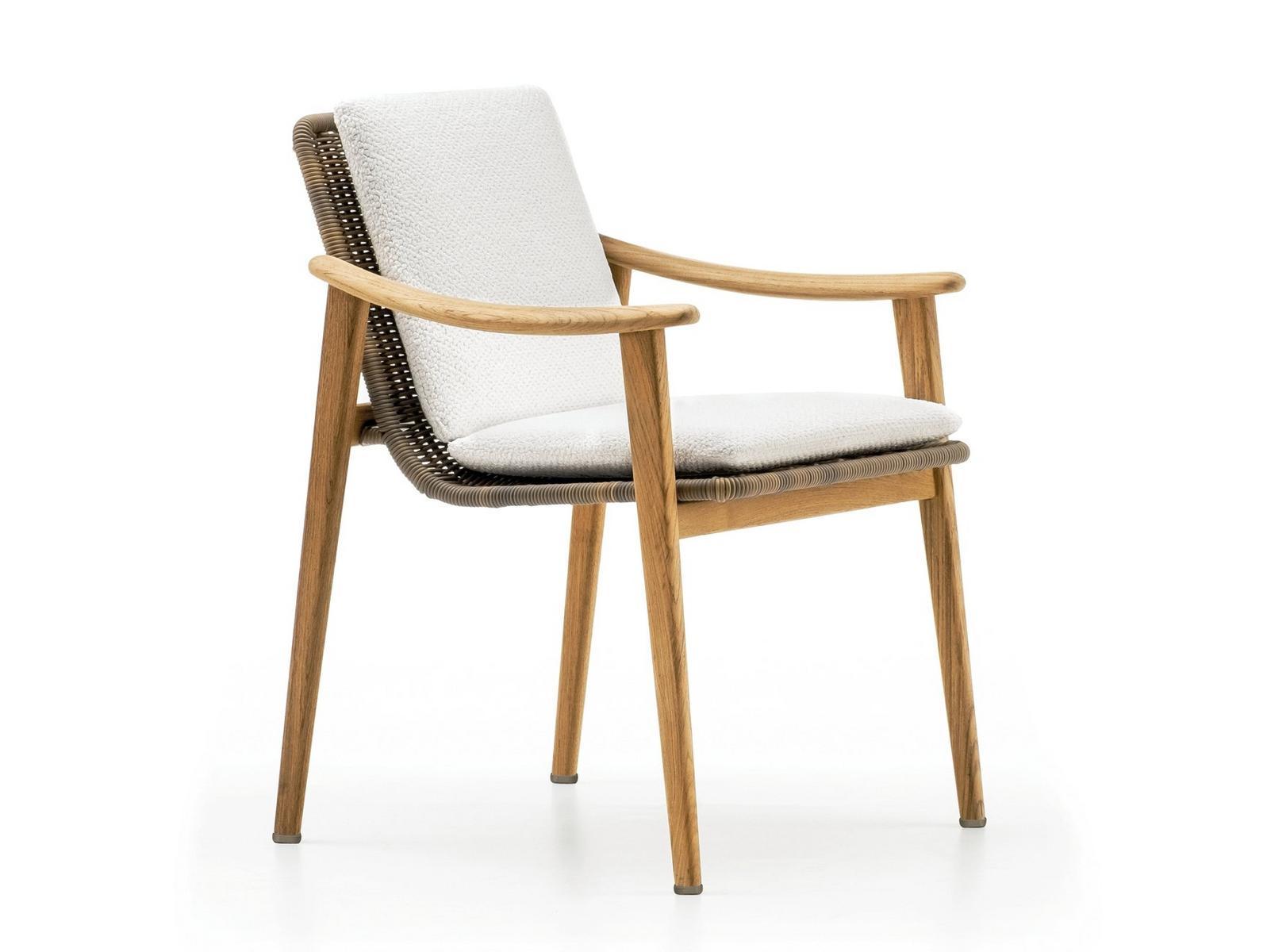 FYNN OUTDOOR Teak garden chair with armrests