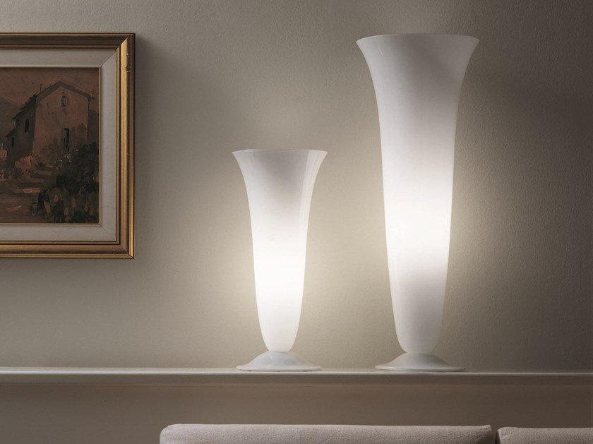 GOTO LT Blown glass table lamp