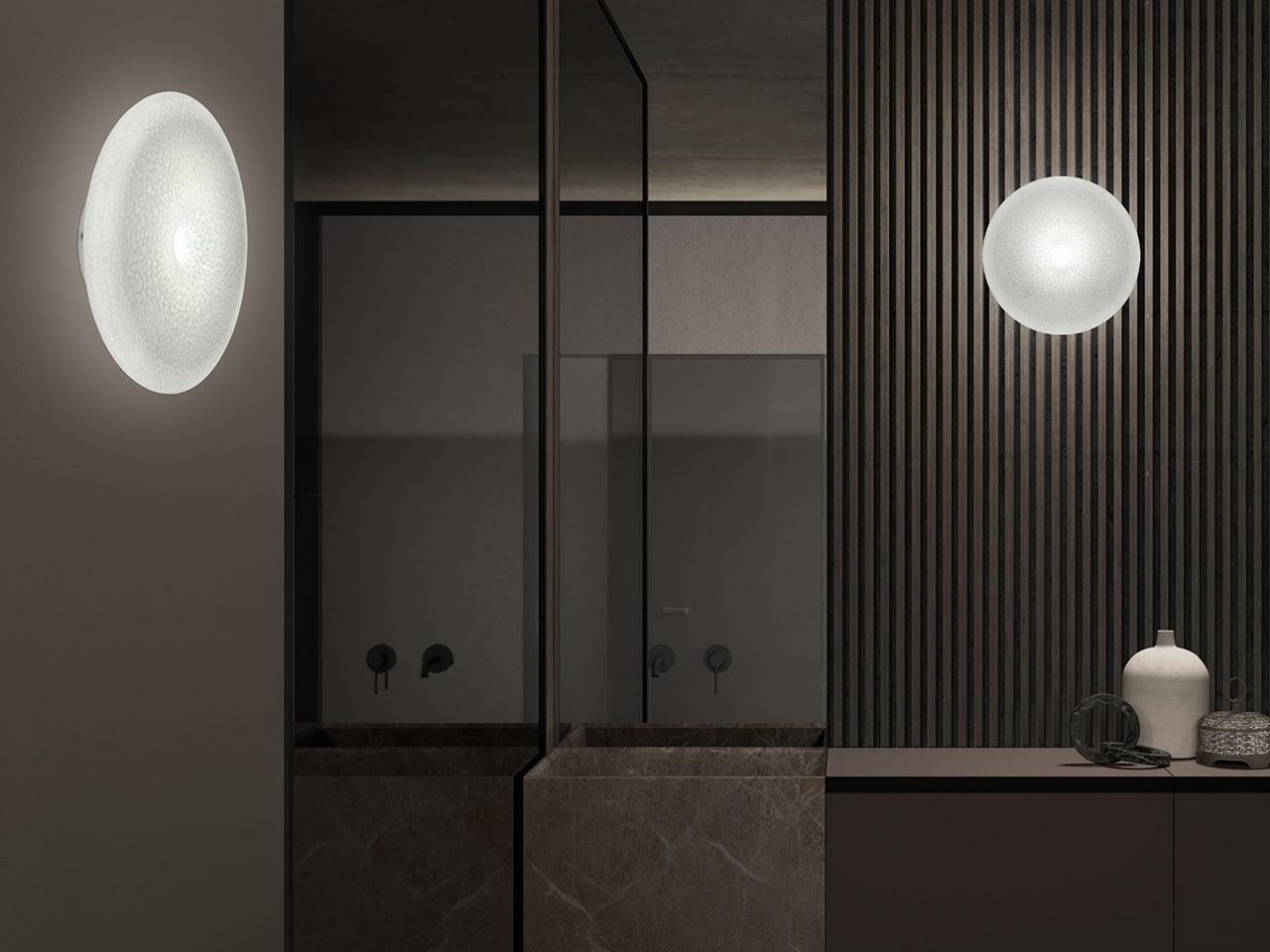 CRATER LED blown glass wall lamp with dimmer