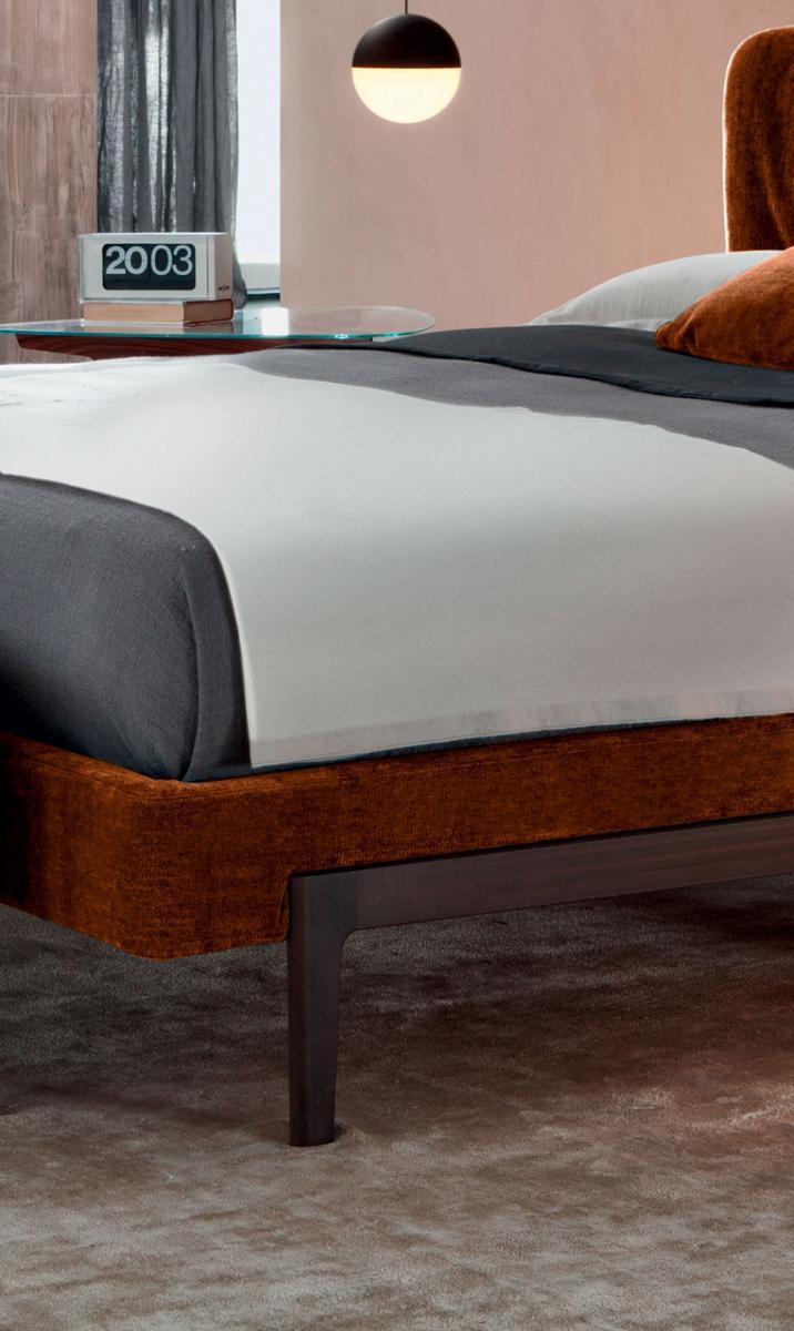 FULHAM Double bed with upholstered headboard