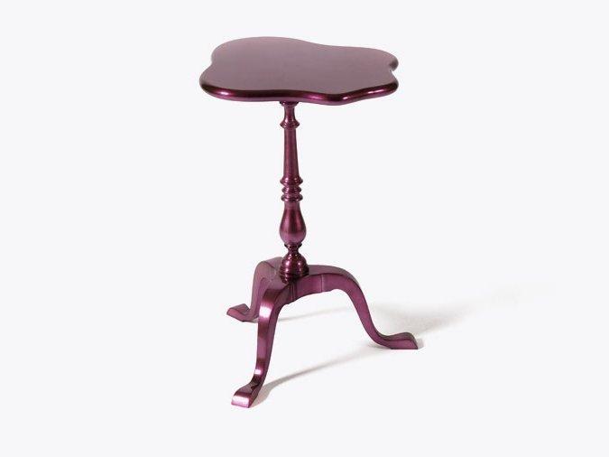 ZARAGOÇA Wooden side table with 3-star base
