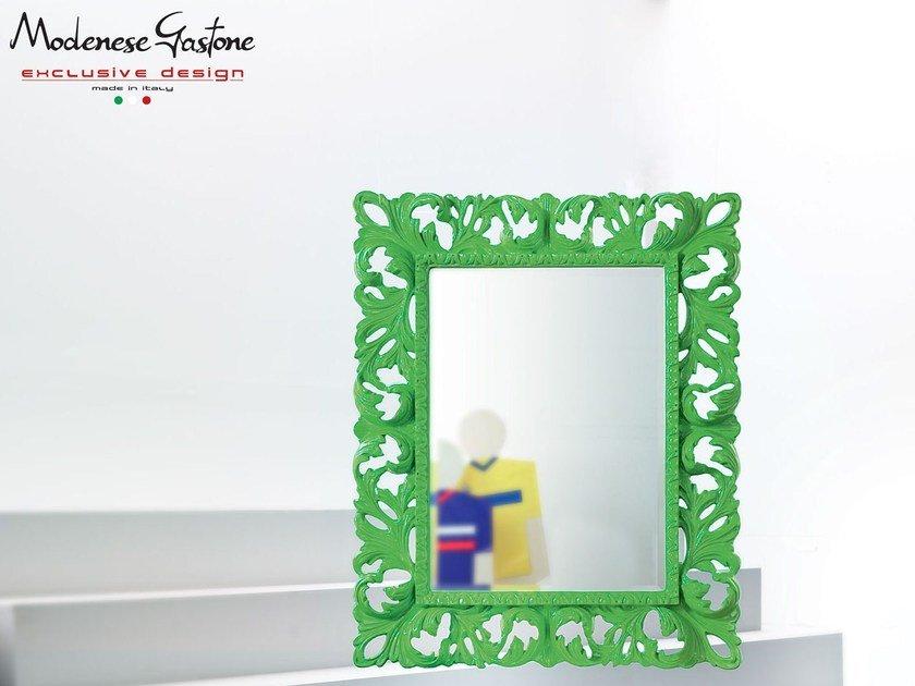 GOLEADOR Rectangular wall-mounted framed mirror