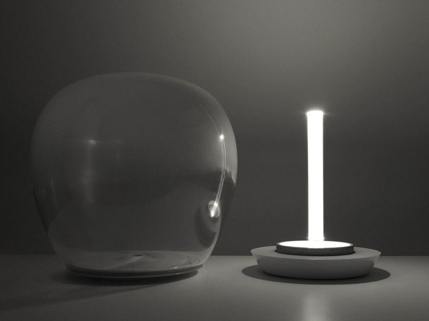 EMPATIA LED blown glass table lamp