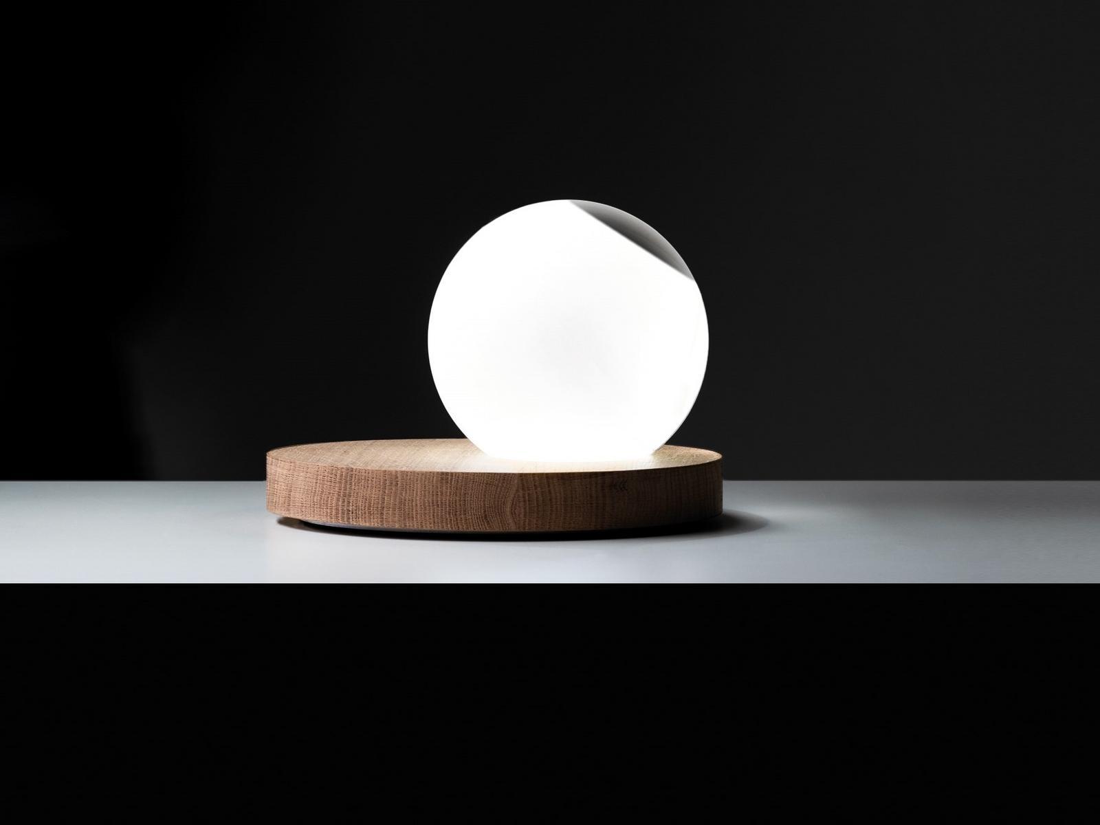PIGRECO LED wood and glass table lamp