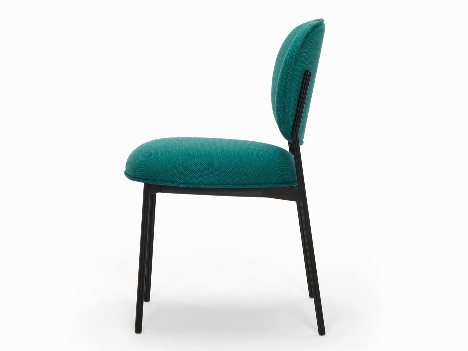 BLUME 2950 Upholstered stackable fabric chair