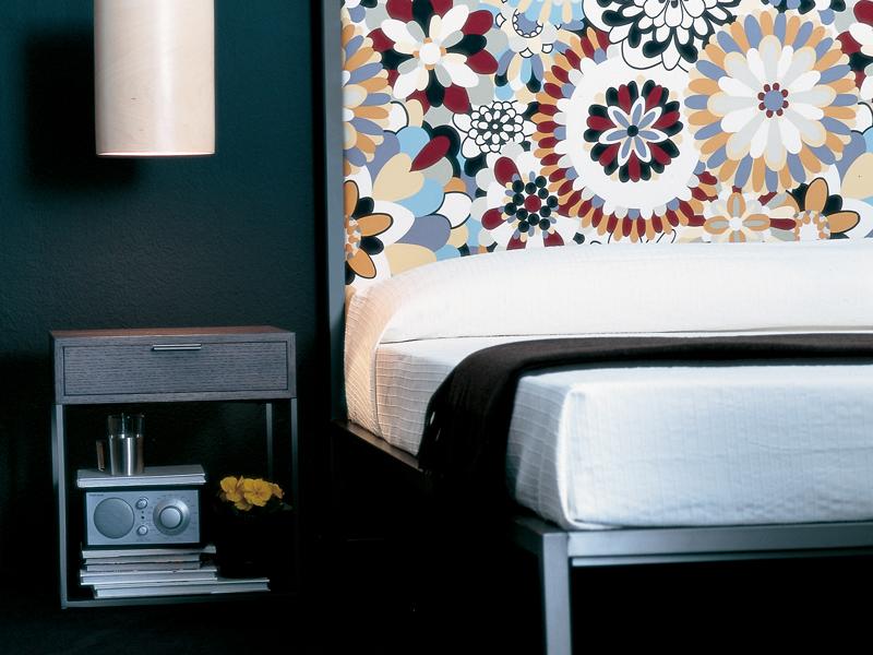 OSCAR Bedside table with drawers