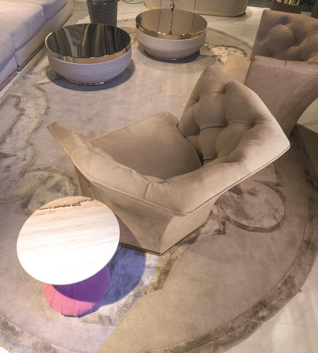 SAKI Nabuk armchair