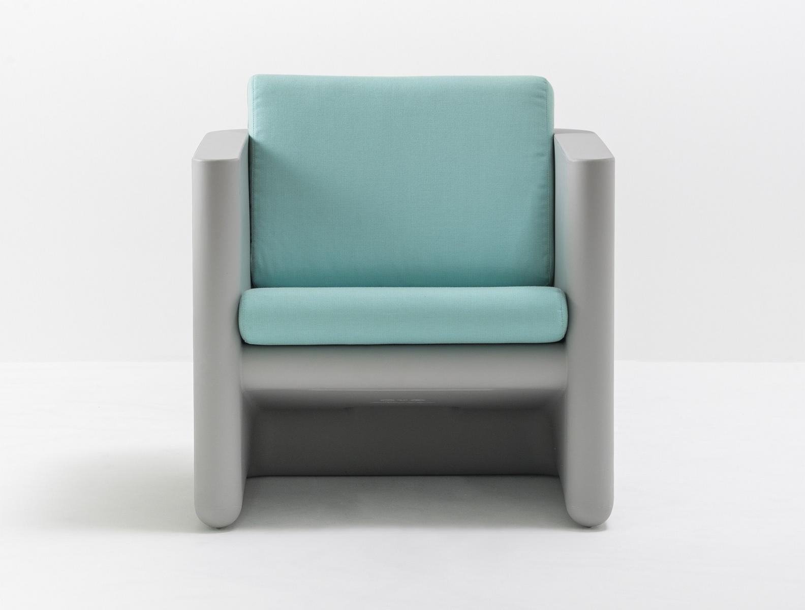 SUNSET 625 Upholstered fabric garden armchair with removable cover