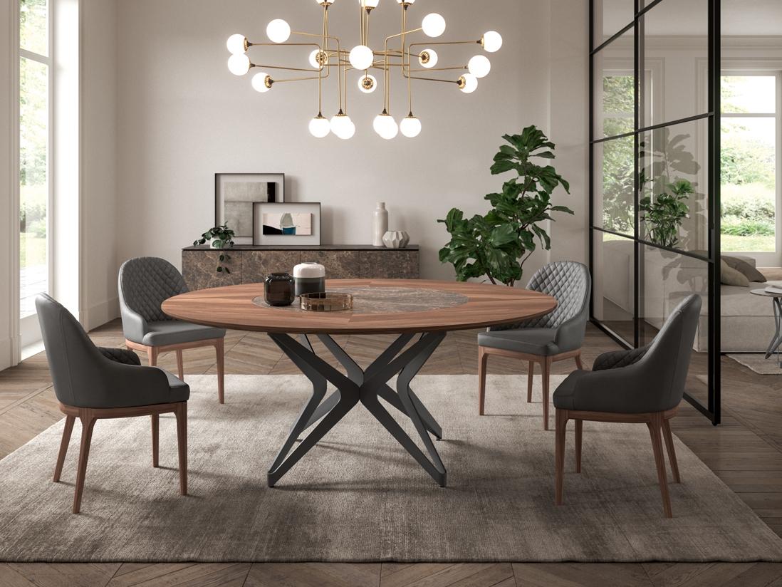 DNA Round oak table with Lazy Susan