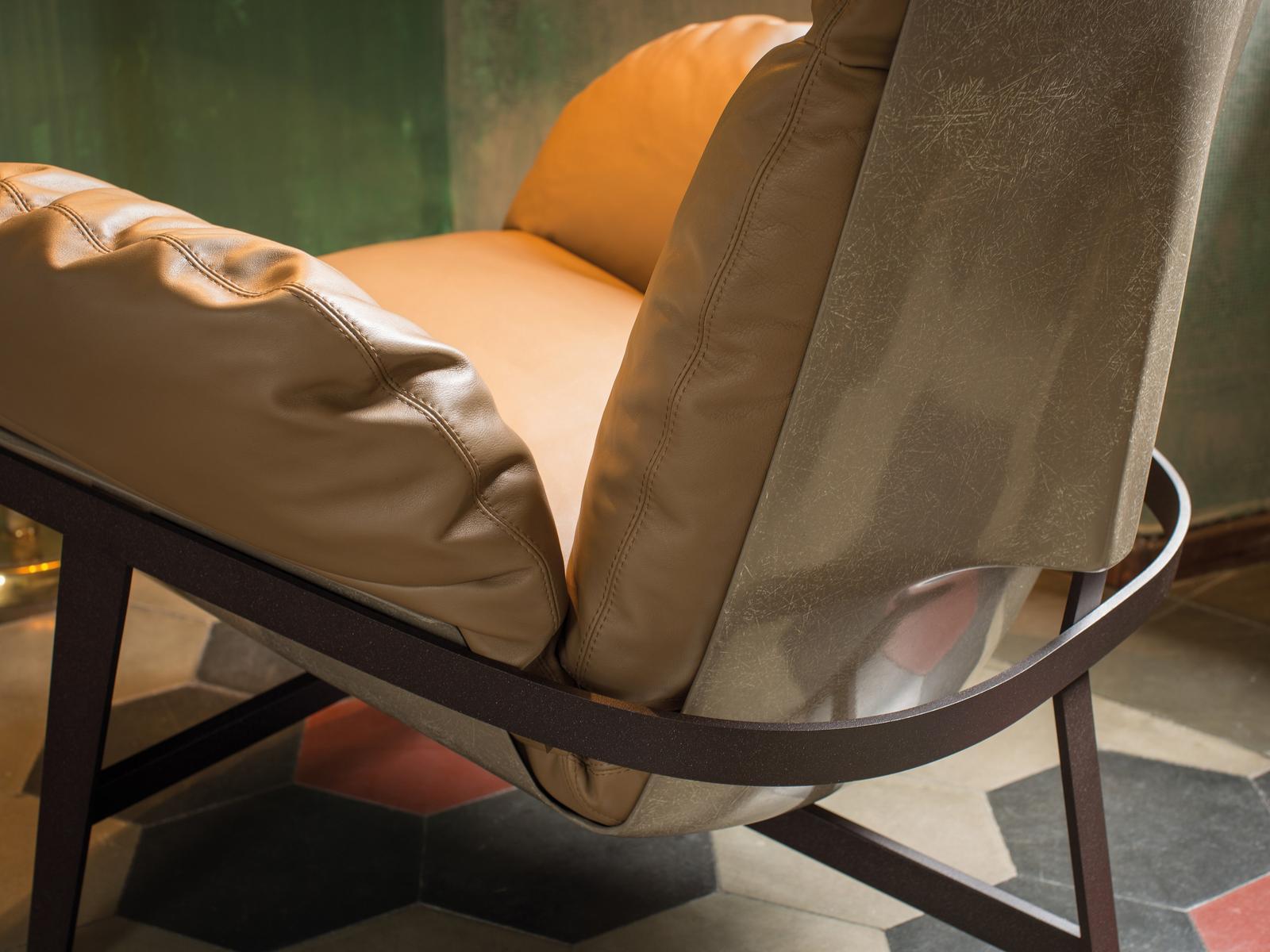 JUPITER Leather armchair
