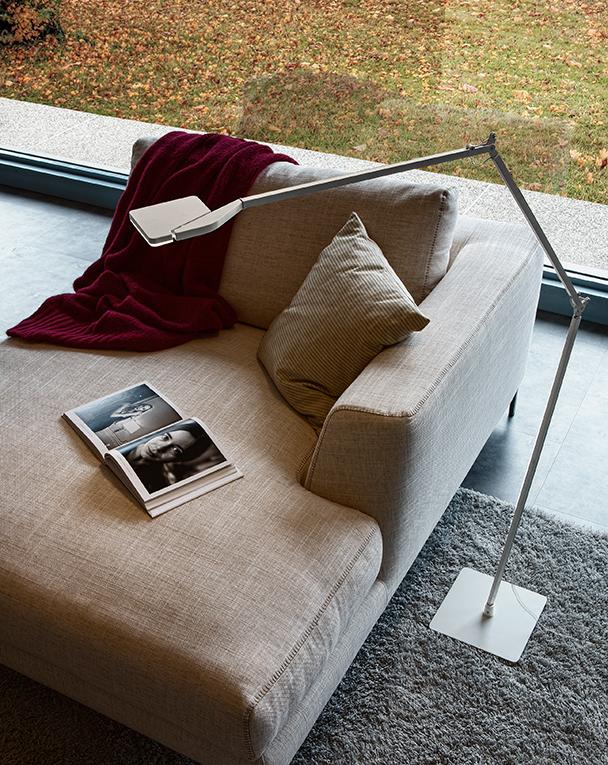 JACKIE LED adjustable floor lamp