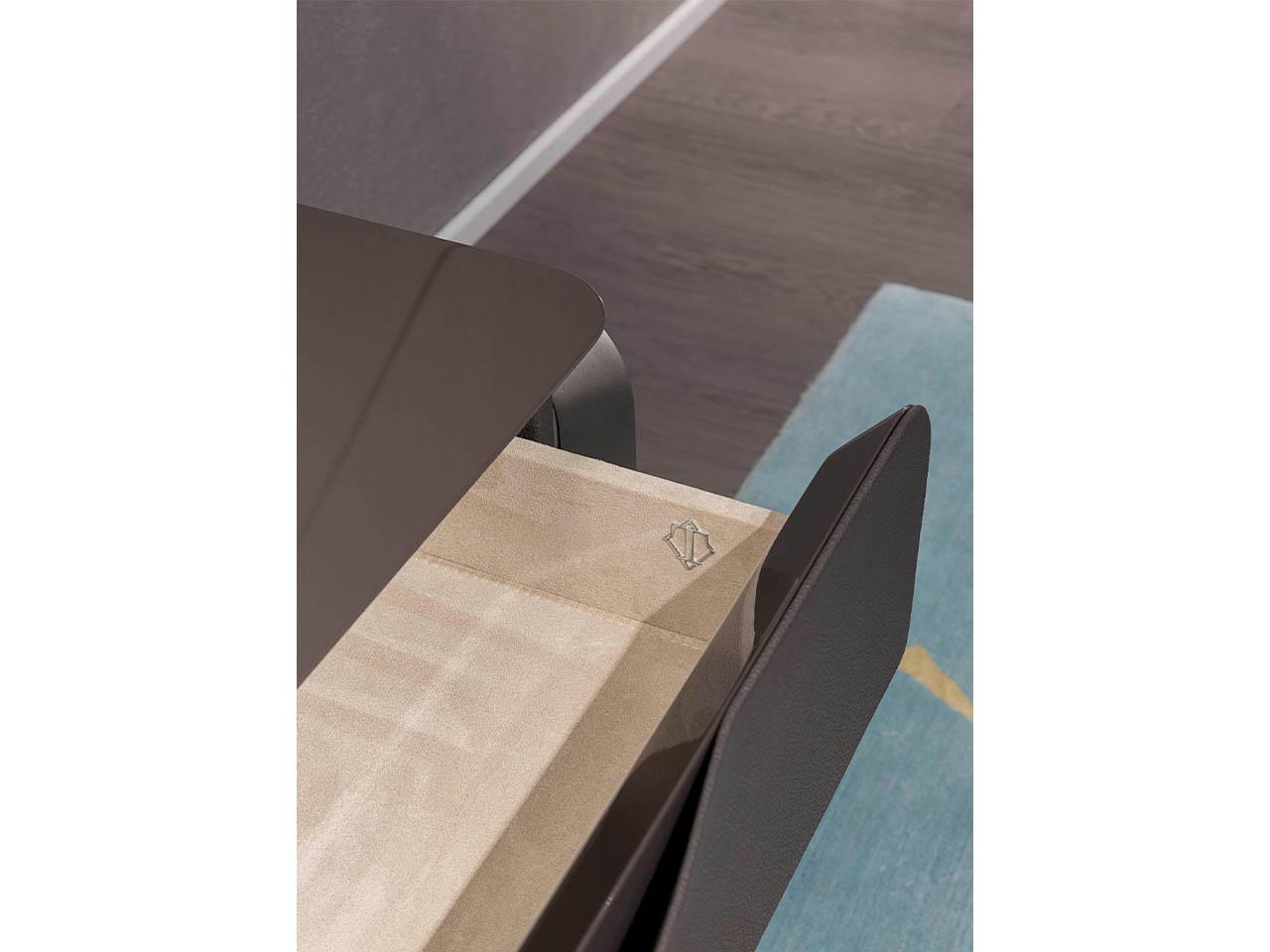 MILANO Wooden chest of drawers