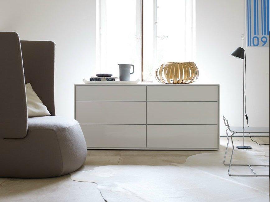 DADO Wooden chest of drawers