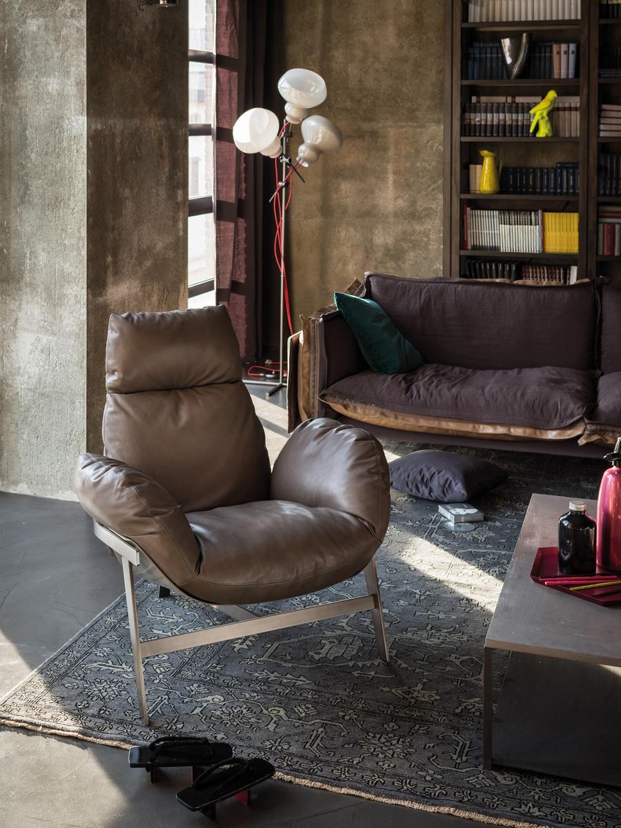 JUPITER Leather armchair